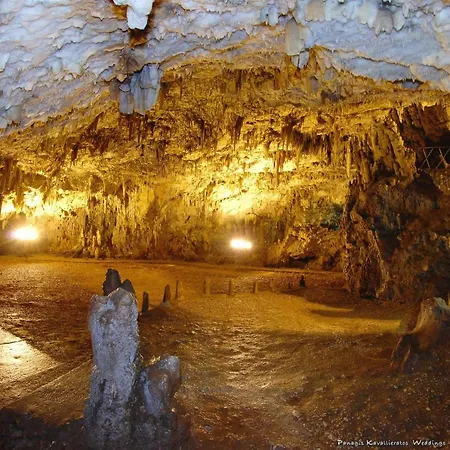 Апартаменты Erato In *